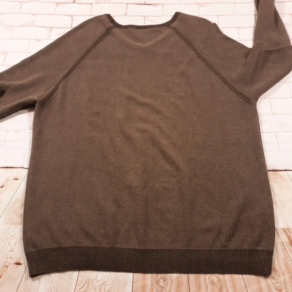 Tommy Bahama good used